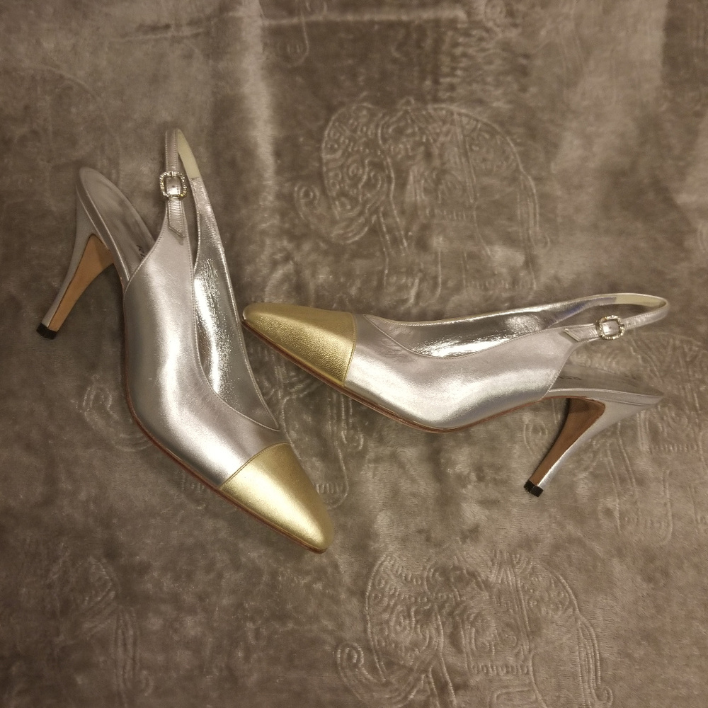 Rene Mancini Two-Toned Slingback Heels Size 7